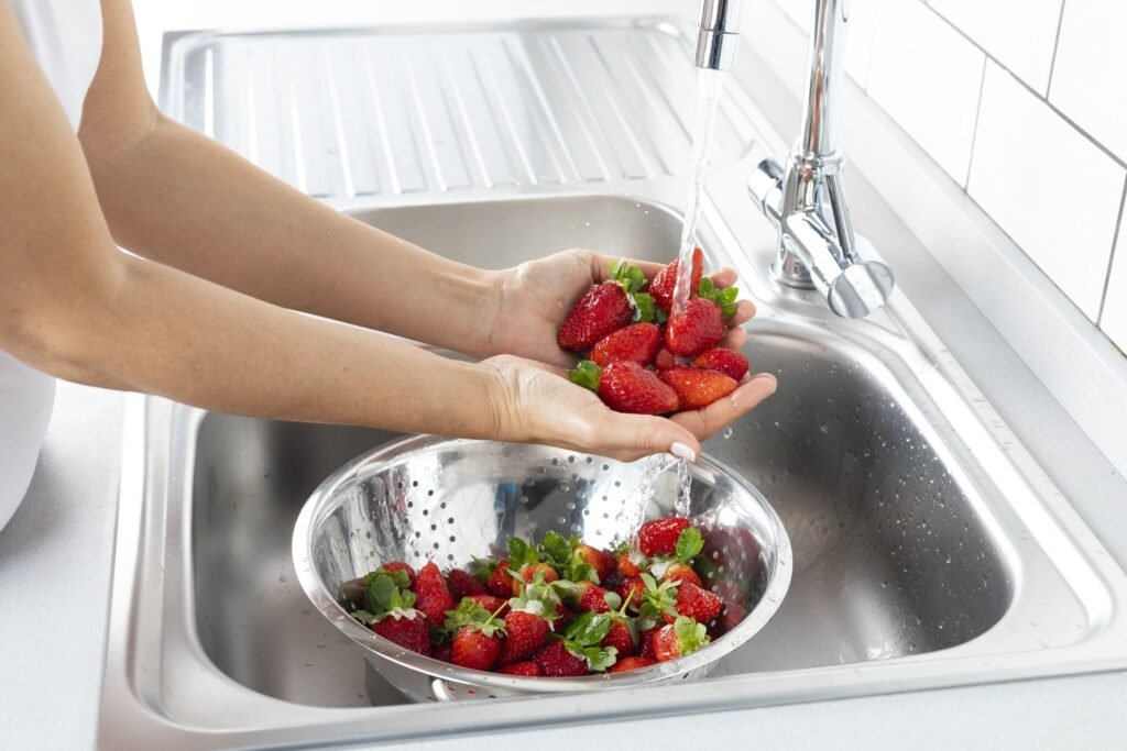 How To Wash Strawberries